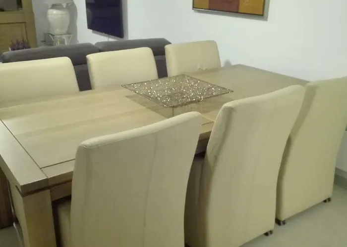 Hydro Palace Apartment